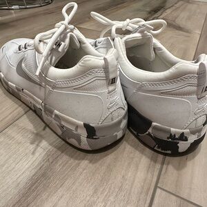 Men’s Nike SB Nyjah free 2 sneakers